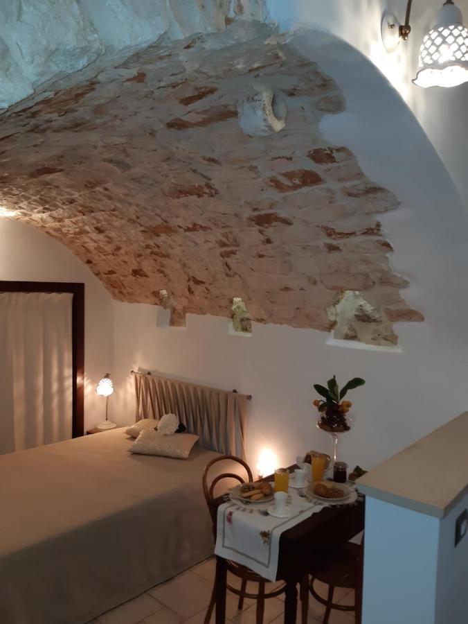 Donna Lucrezia Dimora A Corte B&B กอนแวร์ซาโน ภายนอก รูปภาพ