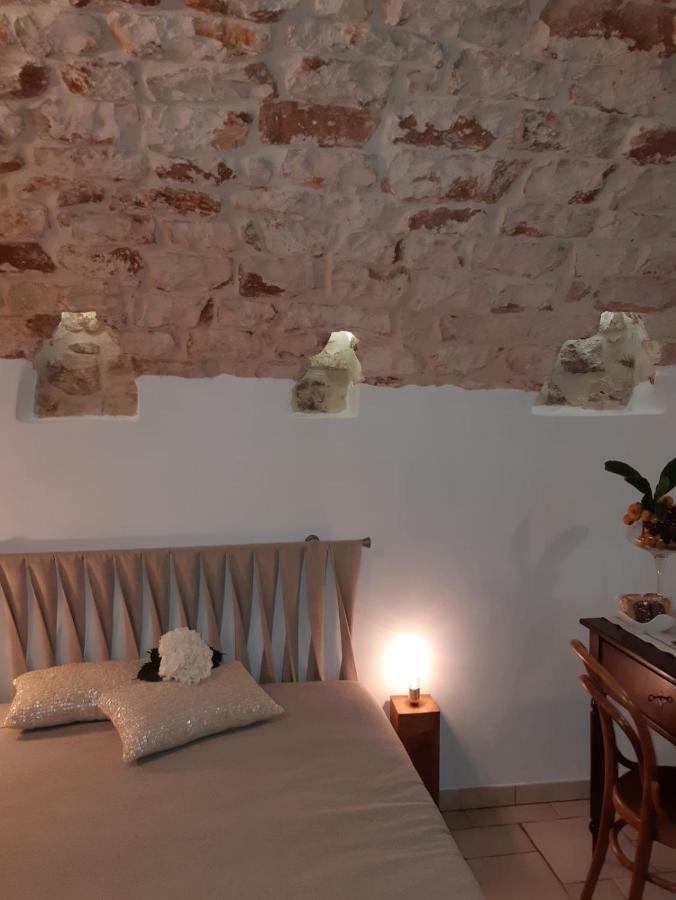 Donna Lucrezia Dimora A Corte B&B กอนแวร์ซาโน ภายนอก รูปภาพ